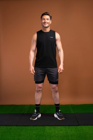 The Benchmark Tank Top (Black) is designed to keep you cool and comfortable in any situation. The cotton blend material is soft and breathable, allowing air to circulate freely and keeping you cool. The stretch in the material ensures you can move without feeling restricted. The sleeveless design and high neckline give you a stylish look, while the lightweight material won’t weigh you down.
