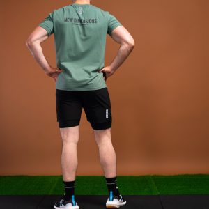 The Benchmark Tank Top (Olive) is designed to keep up with your active lifestyle. It’s the perfect choice for any workout, from running to lifting to lounging. The lightweight cotton blend material keeps you cool and comfortable, while the 8 way stretch material allows for unrestricted movement. The short sleeve design and high neckline provide additional coverage, and the reflective logos add a touch of style.