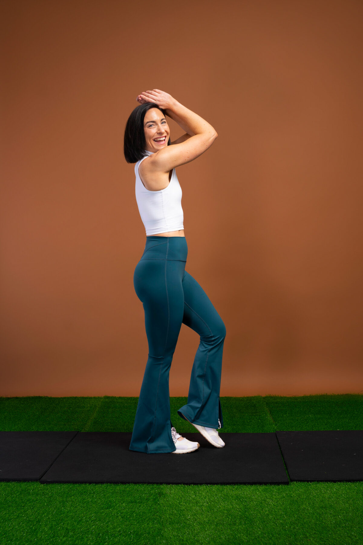 Flare Legging (Teal)! Our signature compression material has been given a bit of flare for a stylish & supportive fit. These have 2 lengths regular & Long.