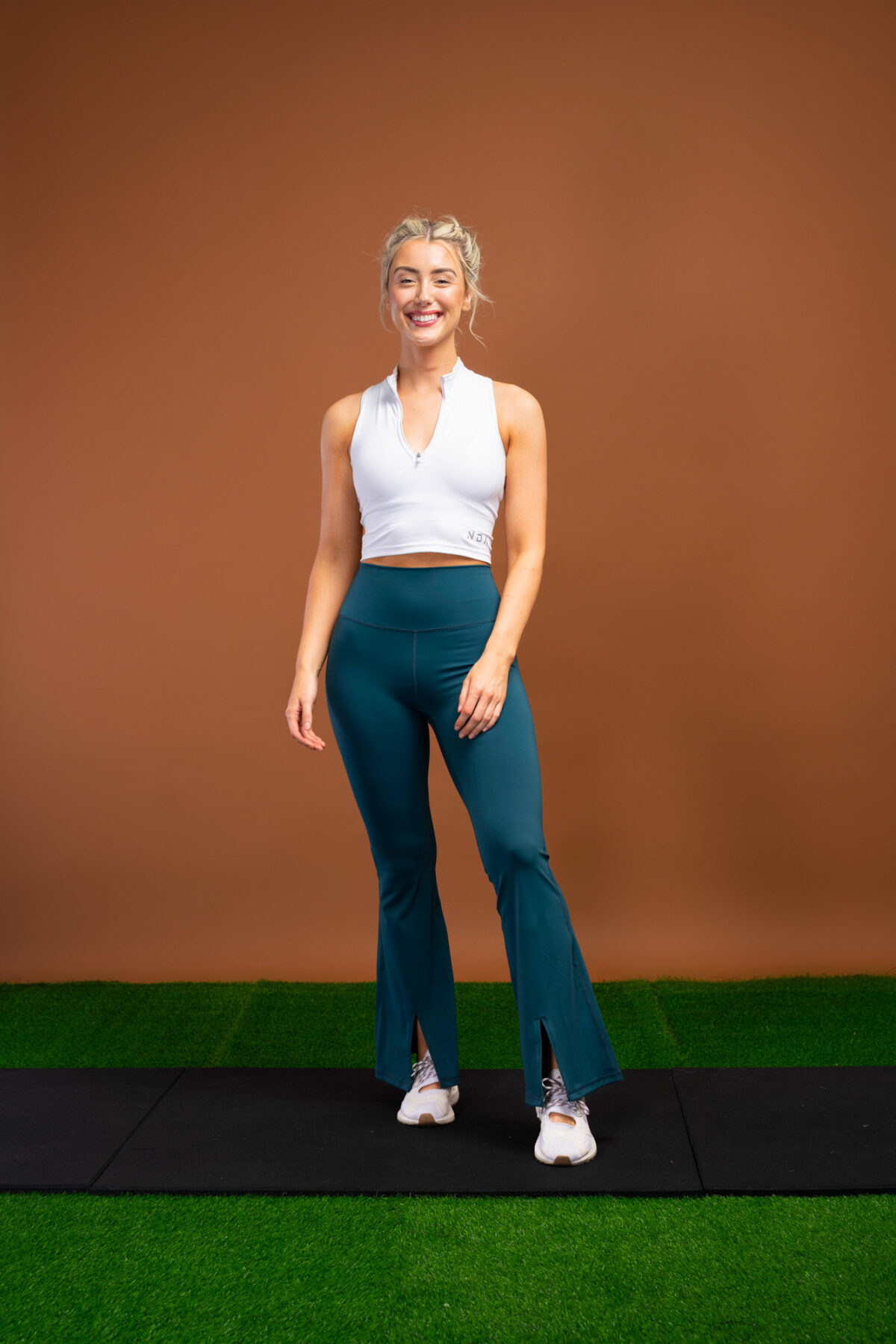 Flare Legging (Teal)! Our signature compression material has been given a bit of flare for a stylish & supportive fit. These have 2 lengths regular & Long.