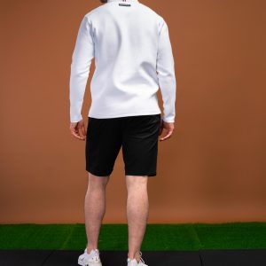 For those looking for a stylish and performance-driven 1/4 zip, the Tempo Golf 1/4 Zip (White) is the perfect choice. With its premium material, flatline design, and slimming fit, you can look and feel your best while playing golf. Whether you’re a beginner or a professional, the Golf 1/4 Zip is the perfect choice for any golfer.