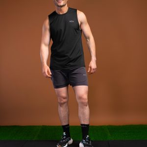 The Tempo Tank Top (Black) is a must-have for any active man who wants to stay cool and comfortable during his workouts. The lightweight compression material is designed to keep you cool and dry, while the vented sides provide extra breathability. The no-sleeve design allows you to move freely without feeling restricted. Get ready to take your workouts to the next level.
