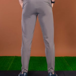 From the course to the commute and everywhere in between, these Tempo Golf Trouser (Light Grey) keeps your look fresh. The perfect trouser from the office to the golf course. Lightweight for the warmer months, with a mix of elastane to give you that full range of motion in your swing or extra comfort at the work desk. Keeping the look on trend, check out the magnetic clasp at the ankle that allows you to make the leg narrower if you wish.