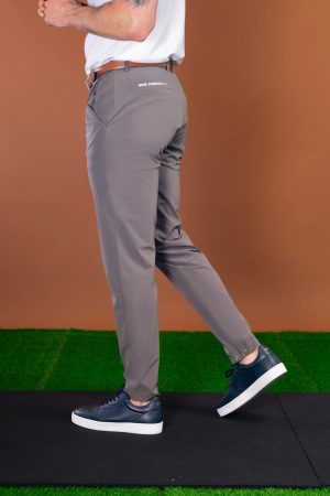 From the course to the commute and everywhere in between, these Tempo Golf Trouser (Light Grey) keeps your look fresh. The perfect trouser from the office to the golf course. Lightweight for the warmer months, with a mix of elastane to give you that full range of motion in your swing or extra comfort at the work desk. Keeping the look on trend, check out the magnetic clasp at the ankle that allows you to make the leg narrower if you wish.