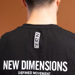 The Benchmark Long Sleeve (Black) is perfect for any activity. Whether you’re running, working out, or just lounging around, this shirt will keep you comfortable and looking great. The cotton blend material is lightweight and breathable, so you won’t have to worry about overheating. Additionally, the 8 way stretch material allows you to move freely without feeling restricted.