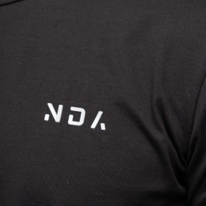 The Benchmark Long Sleeve (Black) is perfect for any activity. Whether you’re running, working out, or just lounging around, this shirt will keep you comfortable and looking great. The cotton blend material is lightweight and breathable, so you won’t have to worry about overheating. Additionally, the 8 way stretch material allows you to move freely without feeling restricted.