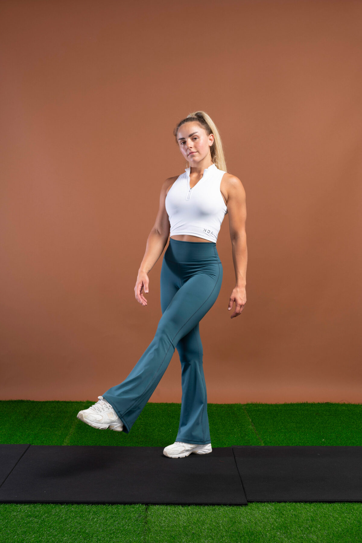 Flare Legging (Teal)! Our signature compression material has been given a bit of flare for a stylish & supportive fit. These have 2 lengths regular & Long.