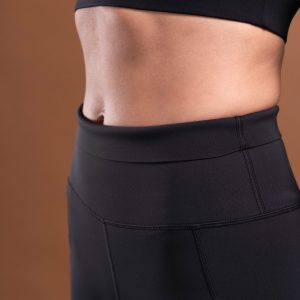 Introducing the Pacesetter Legging (Black), the perfect choice for running and high tempo training. Our leggings are designed with high intensity in mind, featuring our new Hex-Elastic Technology waistband that provides superior support like no other. The fabric is also squat proof, allowing you to move with confidence. The Legging is designed to keep up with your active lifestyle. The fabric is lightweight and breathable, allowing you to stay cool and comfortable during your workout.