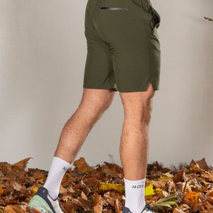 Elevate Men's Shorts (Olive), the perfect combination of style and functionality. Crafted with lightweight material, these shorts provide ultimate comfort and breathability for all your activities. Featuring two side pockets and an additional zip pocket, you can easily store your essentials while on the move.