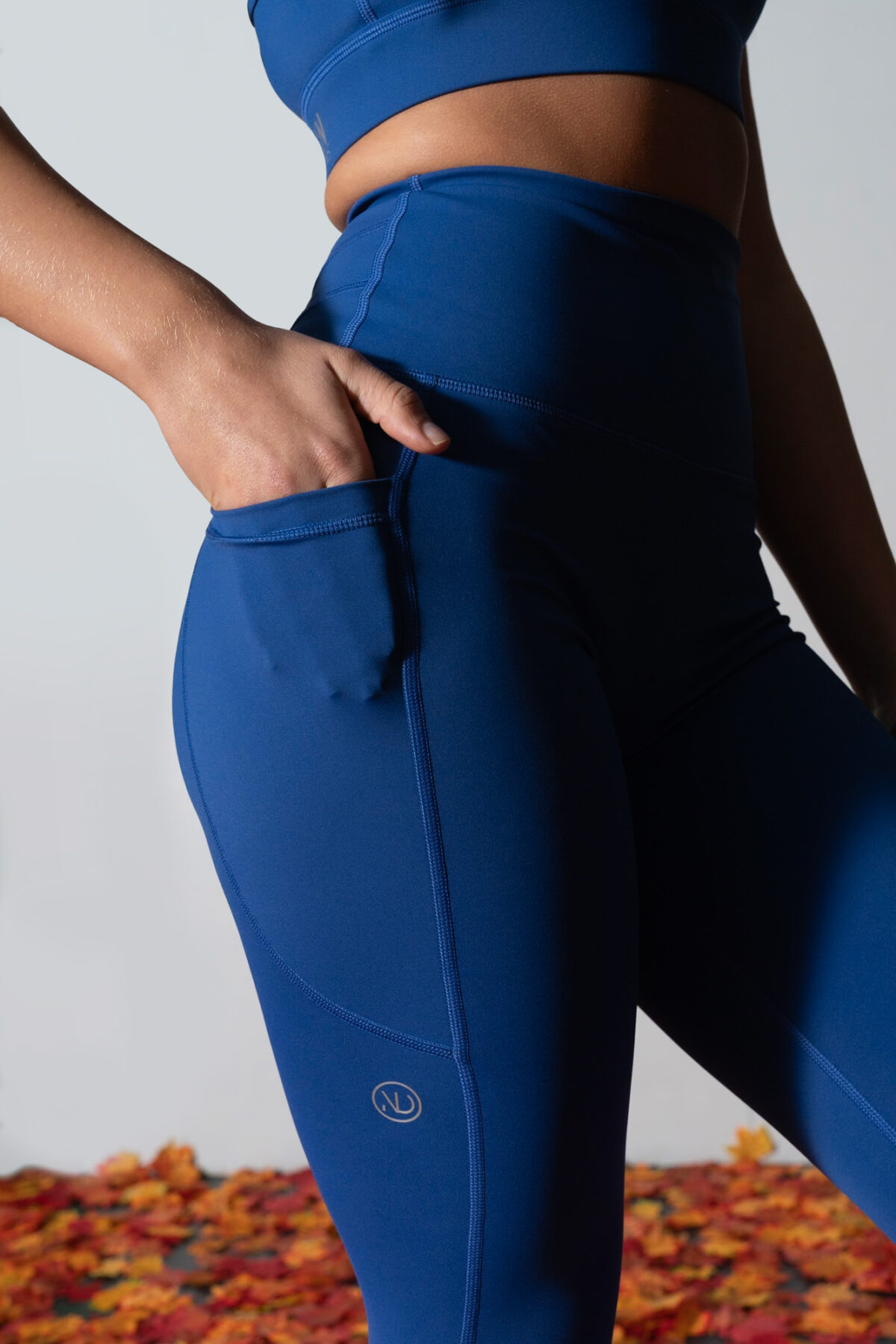 Compression 7/8 Legging (Midnight Blue)! Perfect for anyone 5'4" or under, these leggings will have you standing out from the crowd.