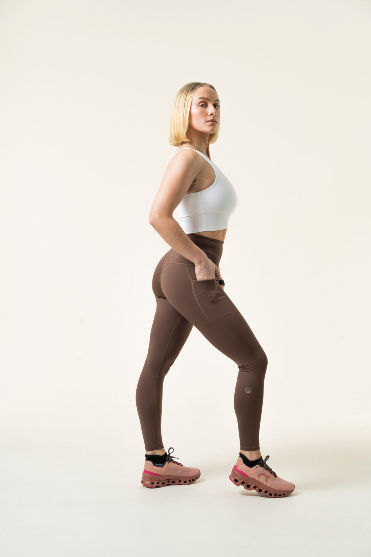 New & Improved Fleece Lined Leggings 2.0 (Cocoa) have landed just in time for the winter months. With a sleek look and warm cozy feel. Perfect for your outdoor activities or those who seek that extra warmth. Soft to touch, these leggings have been lined with thin fleece that is thermal yet breathable.