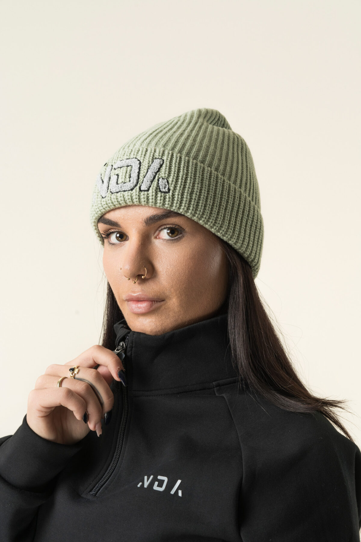 Stay warm while you are on the move in our new ribbed knit beanie. The soft knit feel gives you that extra cosy comfort. An embroidered flock NDA logo also gives you a touch of subtle style.