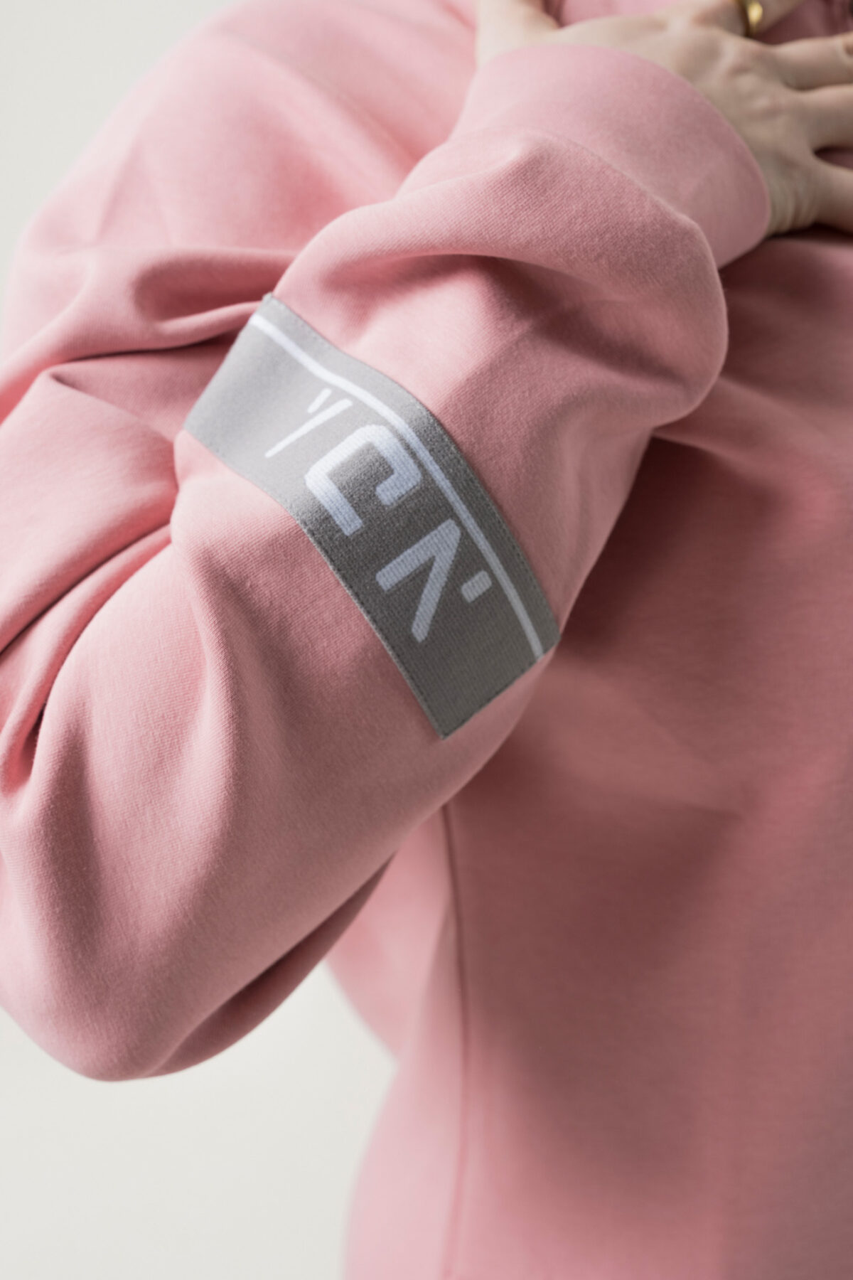 Premium & Practical - the Deluxe ¼ Zip (Blush Pink). Made from our deluxe material, this 1/4 zip is designed to keep you warm and cosy during the colder months. The fabric is soft & heavy to the touch and provides ultimate comfort, making it a must-have for your wardrobe.