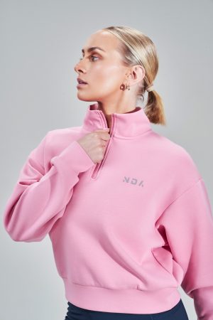 Stay comfortable and stylish during your outdoor adventures with our premium Relaxed Fit ¼ Zip (Rose Pink). Made from high-quality fabric, this pullover features a long collar with a convenient 1/4 zip for easy layering and ventilation.