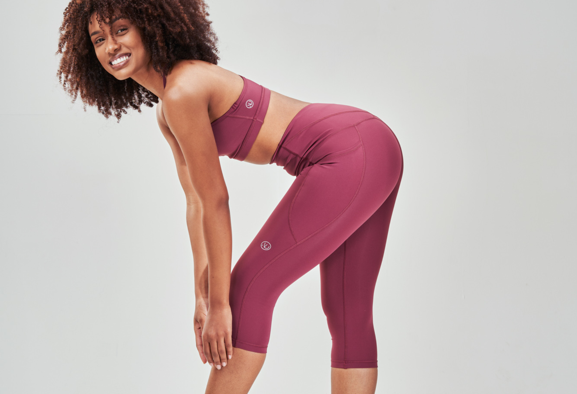 Read more about the article Choosing the Perfect Capri Leggings: A Summer Guide