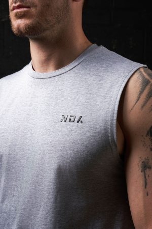 Elevate your workout wardrobe with the Provec Tank Top (Grey). Designed for ultimate comfort and performance, this tank top is crafted from a premium cotton blend that is soft to the touch and incredibly breathable. Whether you're hitting the gym, going for a run, or just enjoying a casual day out, the Provec Tank Top ensures you stay cool and comfortable.