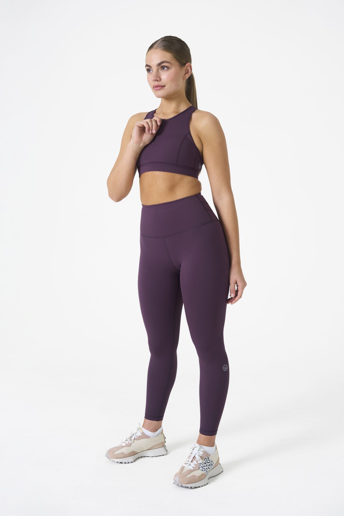 Elevate your workout wardrobe with the Legacy Zip Bra (Plum) from our Legacy Activewear Collection. Designed for movement, support, and ultimate comfort, this sports bra combines functionality with trend-forward style.