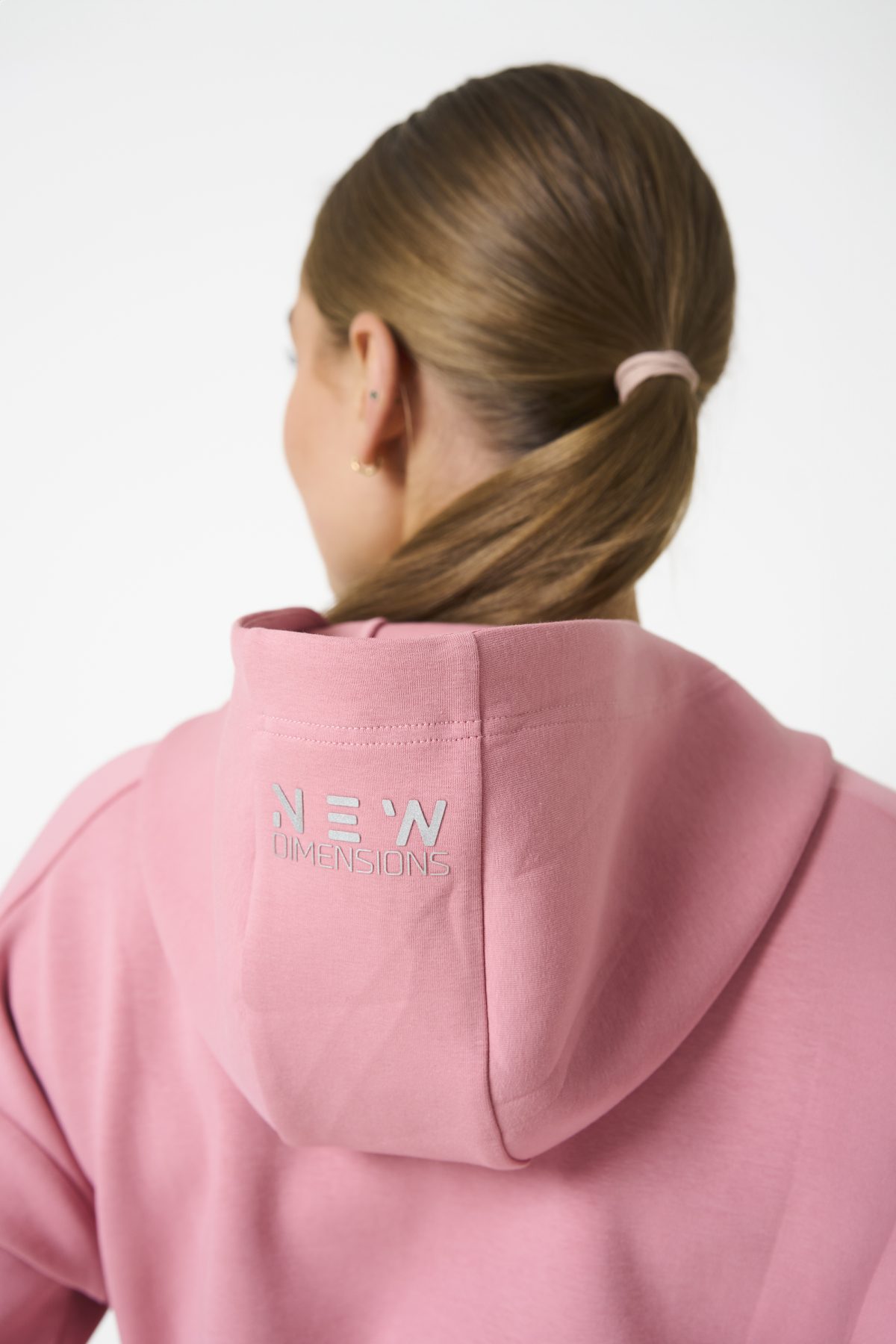 Elevate your activewear game with the Legacy Zip Hoodie (Blush Pink) from our Legacy Activewear Collection. Designed for ultimate movement, support, and comfort, this hoodie seamlessly blends practicality with style. The full-zip closure offers effortless wearability, while the adjustable hood and elasticated waist ensure a personalized fit. Perfect for your on-the-go lifestyle, it features two convenient pockets: a secure zipped pocket for essentials and a classic open pocket for quick access. The Legacy Zip Hoodie is your go-to for both functionality and trend-forward fashion.