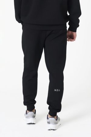 Part of the Elements Activewear Collection, the Legacy Men's Jogger (Black) is designed for movement, comfort, and everyday versatility. Crafted with a premium blend of 74% Nylon, 20% Polyester, and 6% Spandex, this jogger offers a soft, stretchy fit that feels as good as it performs.