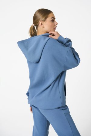 Elevate your comfort and style with the Legacy Oversize Hoodie (Blue), a perfect blend of functionality and fashion. Designed for everyday wear, this hoodie is crafted with a premium fabric blend of 74% Nylon, 20% Polyester, and 20% Spandex, ensuring a luxuriously soft feel, durability, and flexibility for any activity.