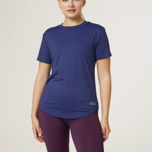 Introducing the Women's Training Tee (Navy) - the ultimate workout companion for fitness enthusiasts! Made with a perfect blend of polyester and spandex, this tee offers maximum comfort and flexibility for all your training needs. This tee not only looks great but also allows for a full range of motion during your workouts. But what sets this training tee apart is its innovative heat gear technology. This technology is designed to quickly and efficiently pull sweat away from your skin, keeping you dry and comfortable even during the most intense training sessions.